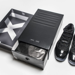 Yeezysale Air Jordan 11 Cap and Gown