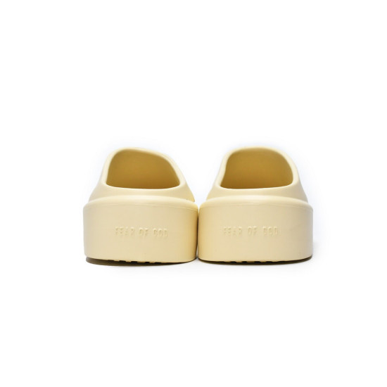 PK GOD Fear of God The California Slip-On Cream