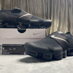 Yeezysale Nike Air VaporMax Moc Triple Black