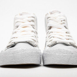 Yeezysale Nike Blazer Mid sacai White Grey