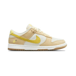 Yeezysale Nike Dunk Low Lemon Drop W