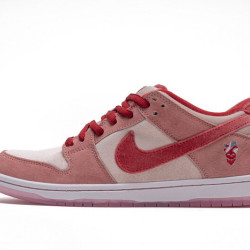 Yeezysale Nike SB Dunk Low Strange Love Skateboards