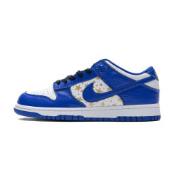 Yeezysale Nike SB Dunk Low Supreme Blue Stars