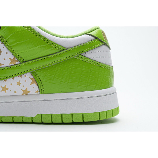 PK God Nike SB Dunk Low Supreme Green Stars