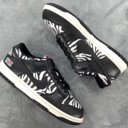 Yeezysale Quartersnacks x Nike SB Dunk Low Zebra